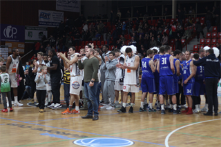 9. kolo Eurovia SBL: BC Prievidza - VŠEMvs Karlovka Bratislava 70:59 (2. fotogaléria)