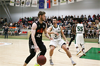 MBK Handlová - BC Prievidza 74:76 (foto: Ladislav Szibilla)