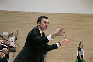 MBK Handlová - BC Prievidza 74:76 (foto: Ladislav Szibilla)