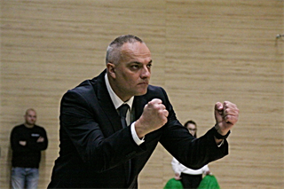 MBK Handlová - BC Prievidza 74:76 (foto: Ladislav Szibilla)