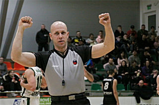 MBK Handlová - BC Prievidza 74:76 (foto: Ladislav Szibilla)