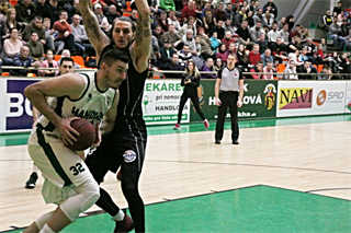 MBK Handlová - BC Prievidza 74:76 (foto: Ladislav Szibilla)