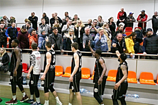 MBK Handlová - BC Prievidza 74:76 (foto: Ladislav Szibilla)