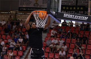 Príprava: BC Prievidza - Basket Brno 77:69 (Foto Ladislav Szibilla)
