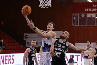Príprava: BC Prievidza - Basket Brno 77:69 (Foto Ladislav Szibilla)