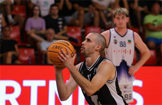 Príprava: BC Prievidza - Basket Brno 77:69 (Foto Ladislav Szibilla)