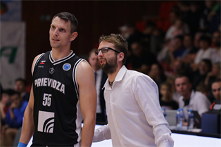 Európsky pohár FIBA: BC Prievidza - Alba Fehervar 102:85 (Foto Ladislav Szibilla)	