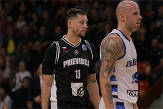 Európsky pohár FIBA: BC Prievidza - Alba Fehervar 102:85 (Foto Ladislav Szibilla)	