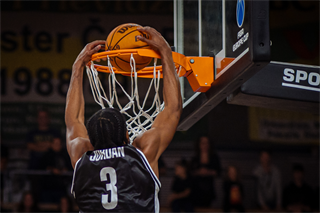 Európsky pohár FIBA: BC Prievidza - Alba Fehervar 102:85 (Foto: Vladimír Králik)	