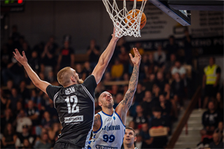Európsky pohár FIBA: BC Prievidza - Alba Fehervar 102:85 (Foto: Vladimír Králik)	