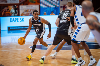 Európsky pohár FIBA: BC Prievidza - Alba Fehervar 102:85 (Foto: Vladimír Králik)	