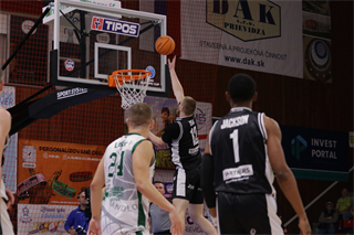 4. kolo TIPOS SBL: BC Prievidza - MBK Handlová 94:66 (Ladislav Szibilla)
