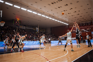 4. kolo TIPOS SBL: BC Prievidza - MBK Handlová 94:66 (Vladimír Králik)	