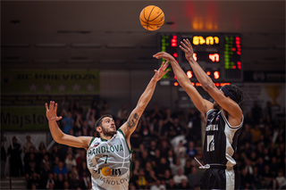 4. kolo TIPOS SBL: BC Prievidza - MBK Handlová 94:66 (Vladimír Králik)	