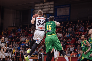 BC Prievidza – BK Levickí Patrioti 68:56 (foto: Vladimír Králik)