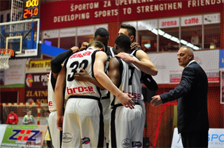 BC Prievidza - BK 04 AC LB Spišská Nová Ves 98:63 (foto: Barbora Bařinová)